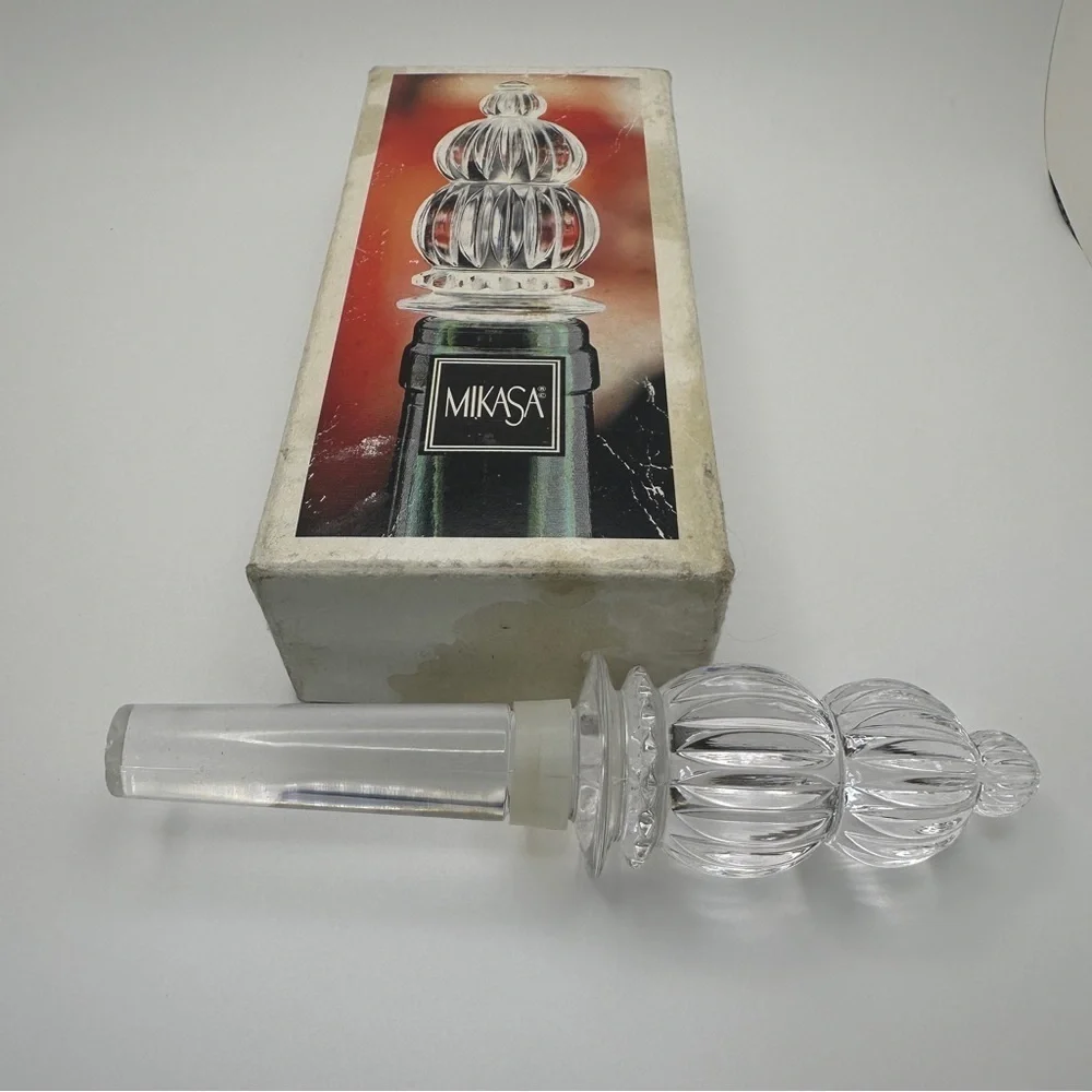 Mikasa Monterey Wine Bottle Stopper Austria Crystal Elegant Vintage Stopper